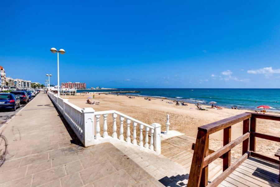 Mar Baltico Holiday Apartment Torrevieja Exterior photo